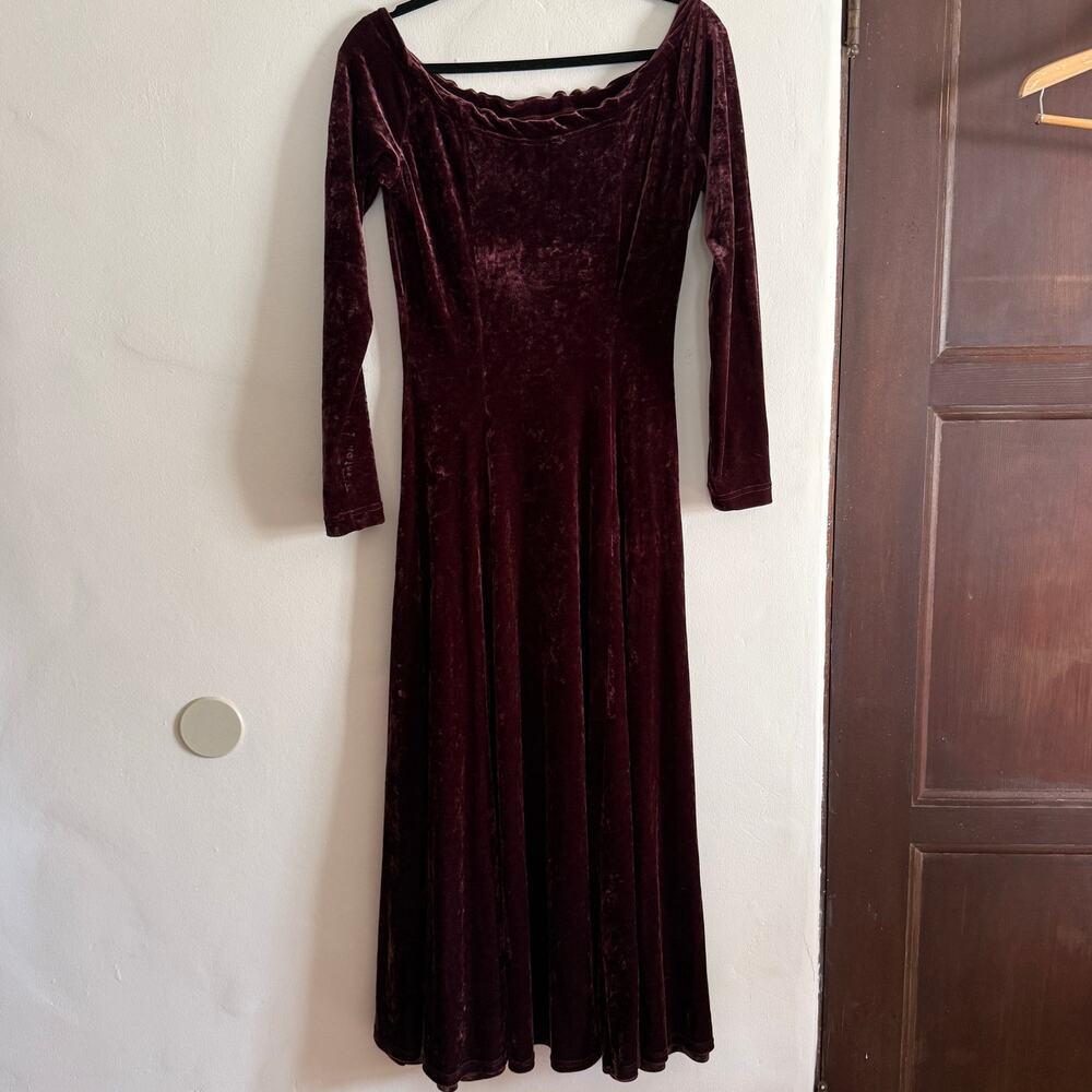 BONNIE STRAUSS | 90s Vintage Brown Velvet Off Shoulder Fit and Flare Dress 8
